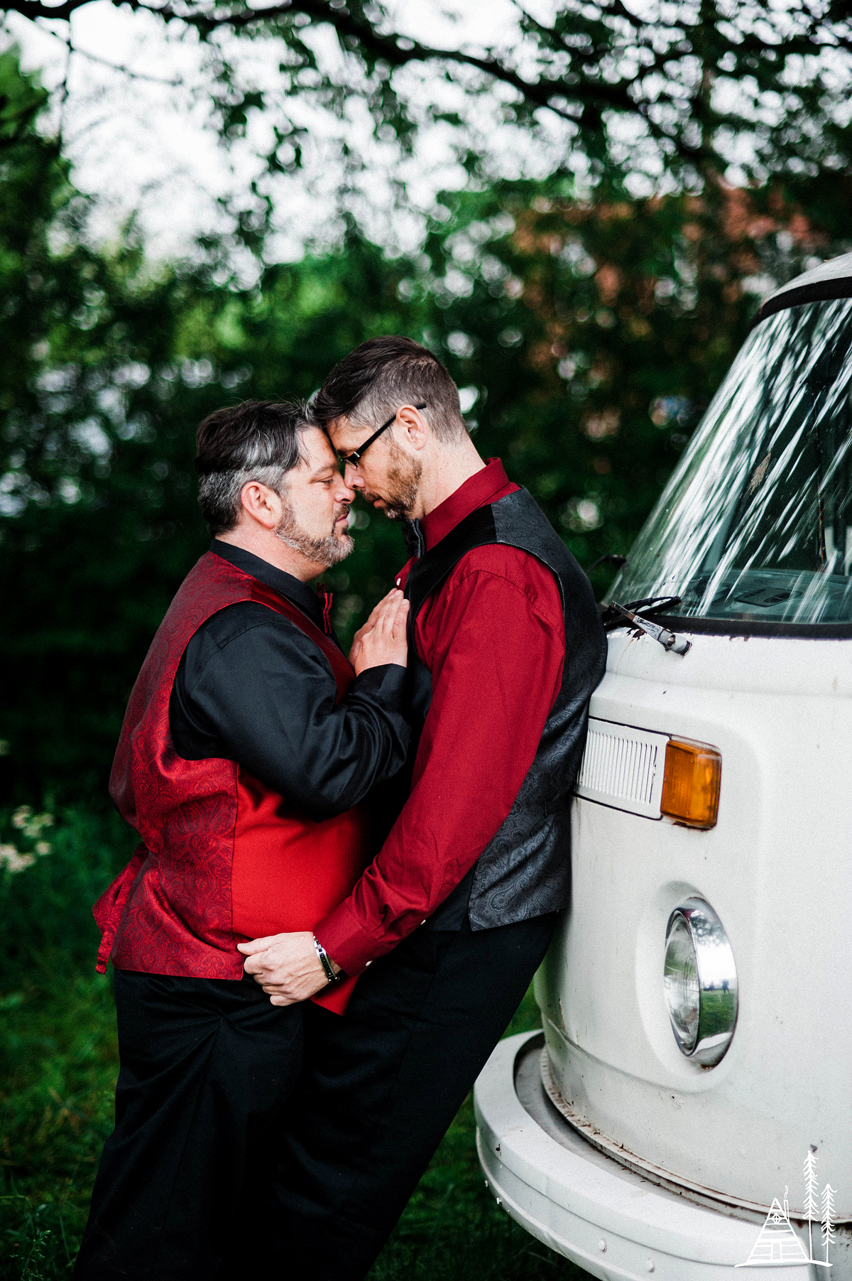 Wayne + Tim / Kentucky Vintage Shop Wedding - Kendra Stanley Mills Photography