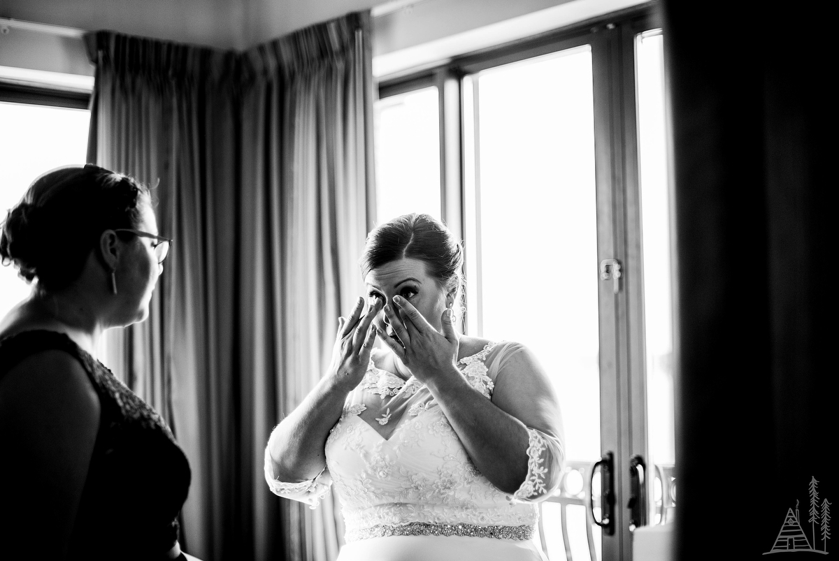 Anna Joel Muskegon Nautical Wedding - Kendra Stanley-Mills Photography