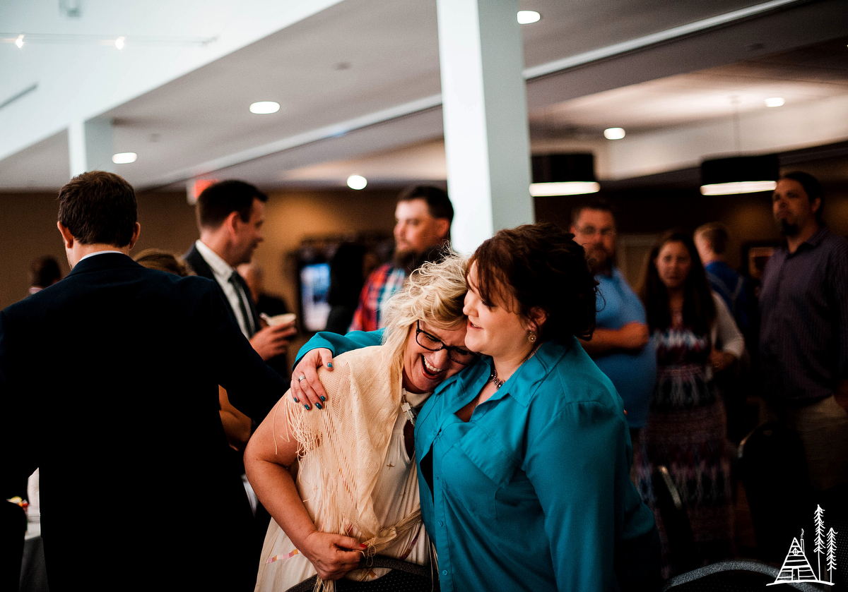 Anna Joel Muskegon Nautical Wedding - Kendra Stanley-Mills Photography