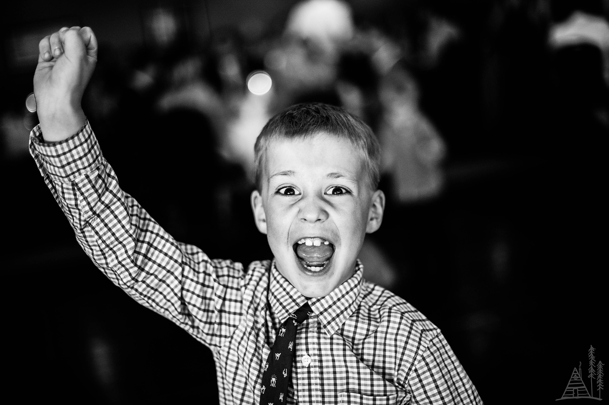 Anna Joel Muskegon Nautical Wedding - Kendra Stanley-Mills Photography