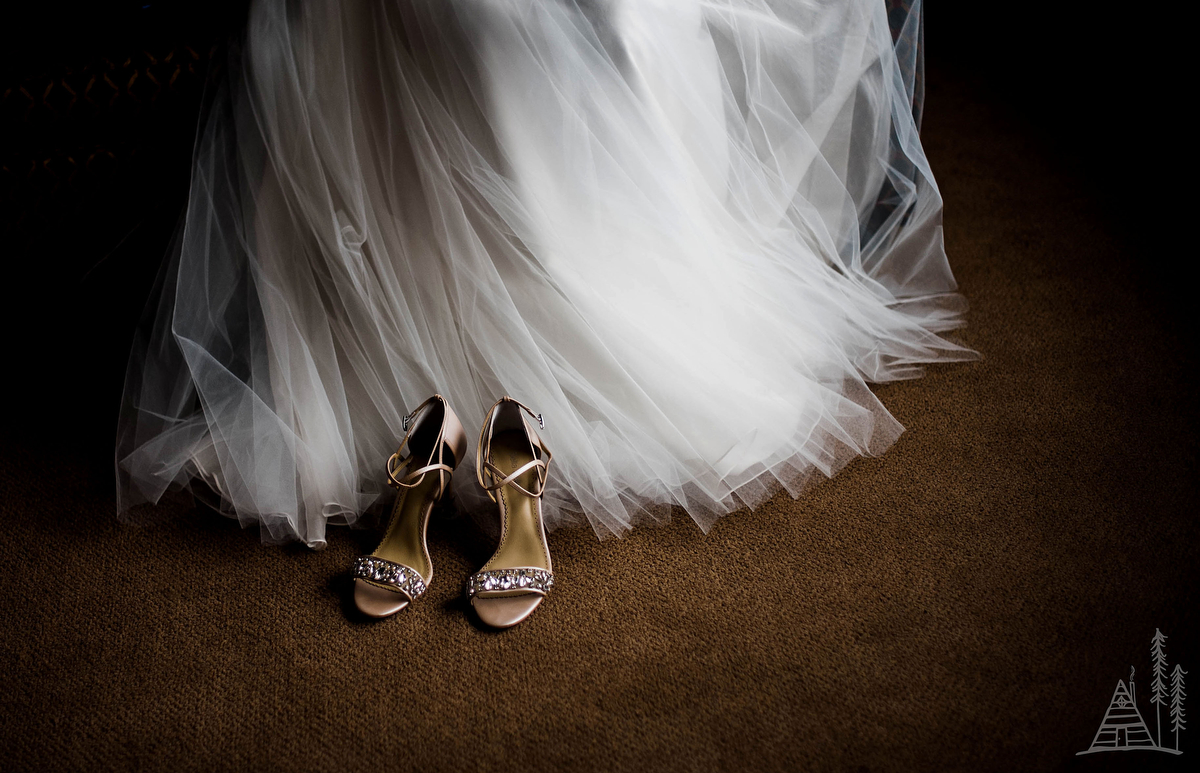 Erik + Molly Spring Lake Country Club Wedding - Kendra Stanley-Mills Photography