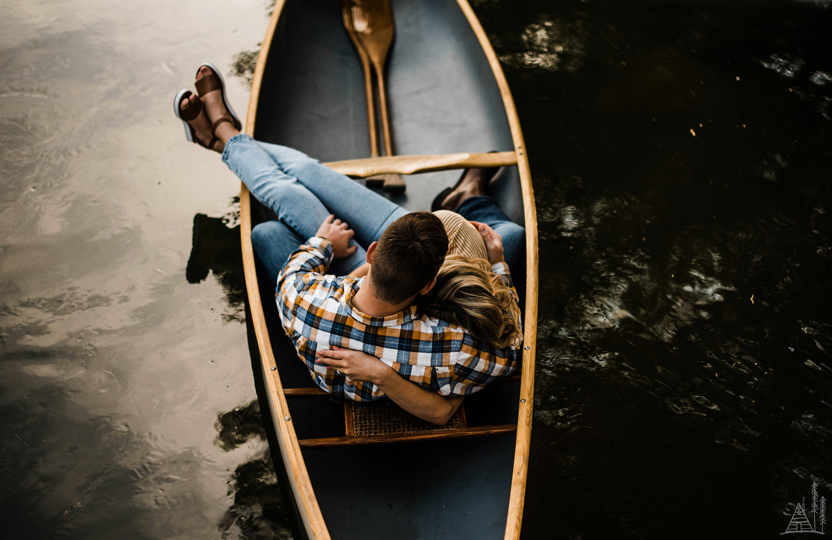 Silver Lake Sand Dune engagement - Kendra Stanley Mills Photography