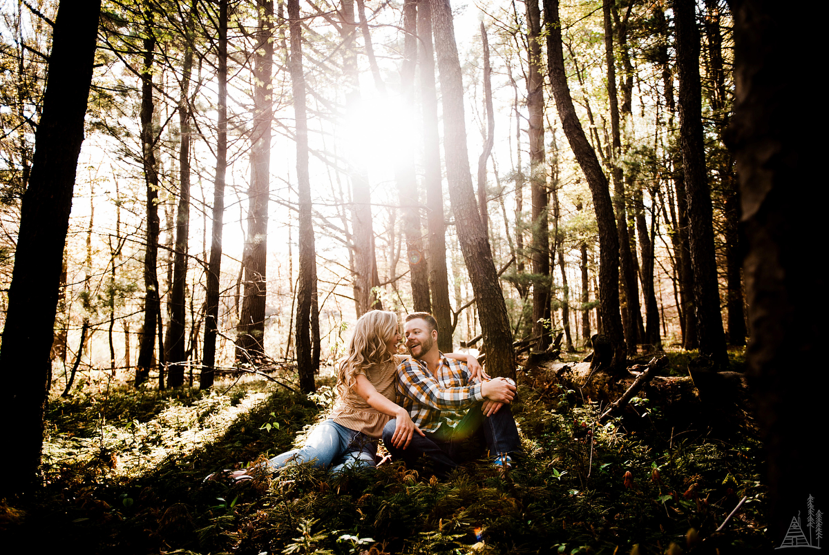 Silver Lake Sand Dune engagement - Kendra Stanley Mills Photography