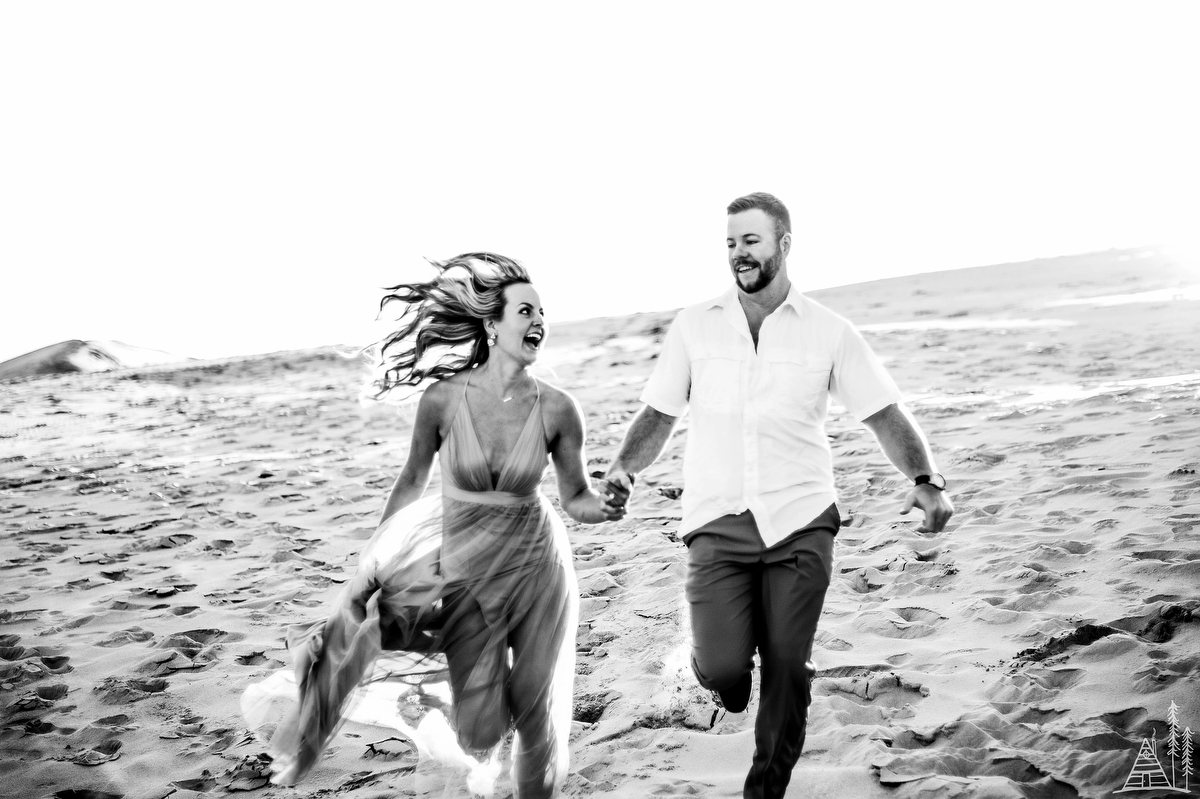 Silver Lake Sand Dune engagement - Kendra Stanley Mills Photography