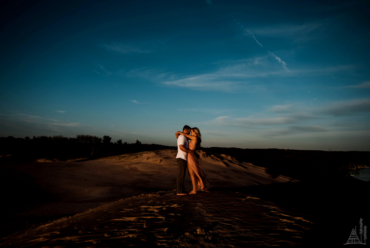 Silver Lake Sand Dune engagement - Kendra Stanley Mills Photography