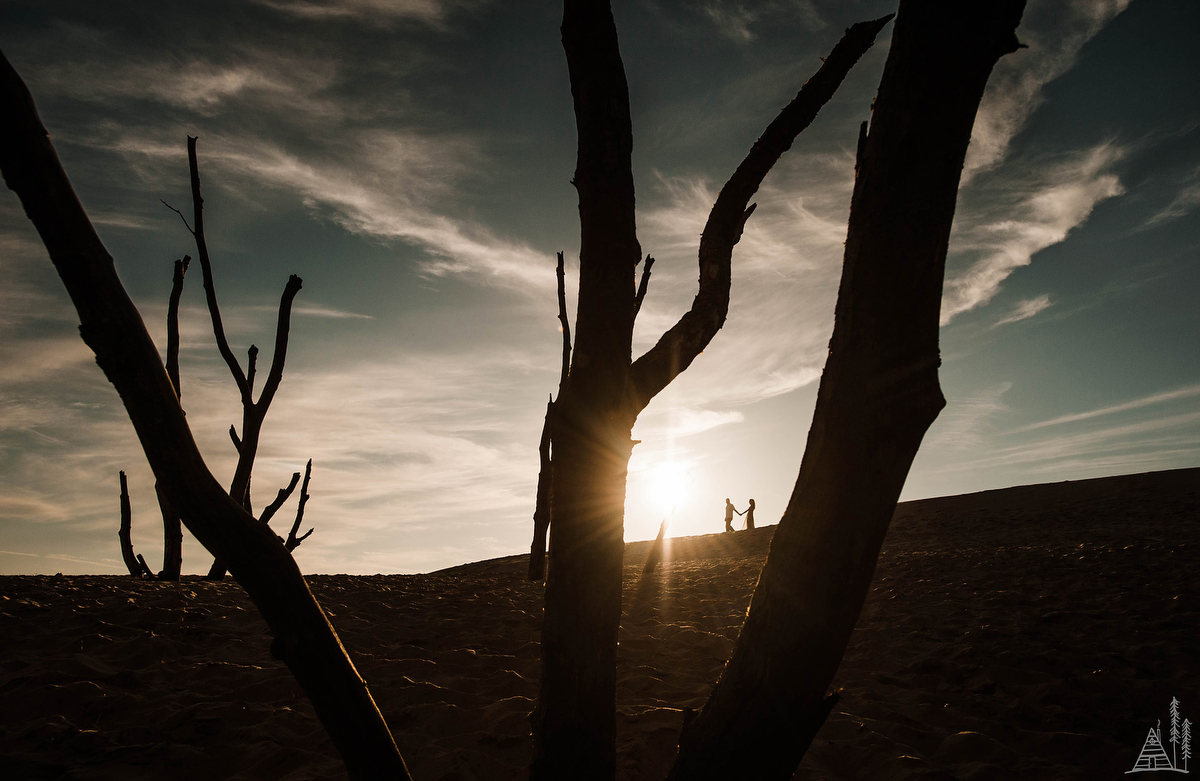 Silver Lake Sand Dune engagement - Kendra Stanley Mills Photography