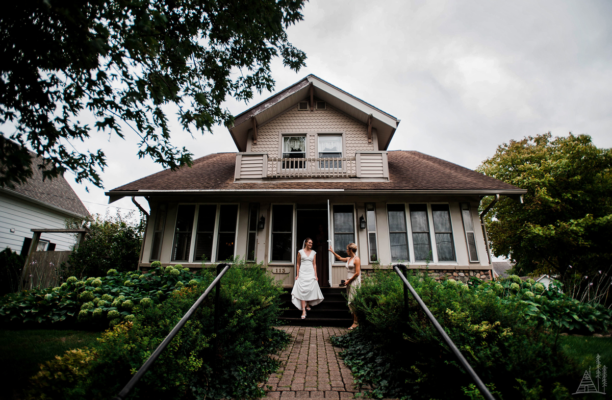 Jessica Jakob Weller's Carriage House Garden Wedding