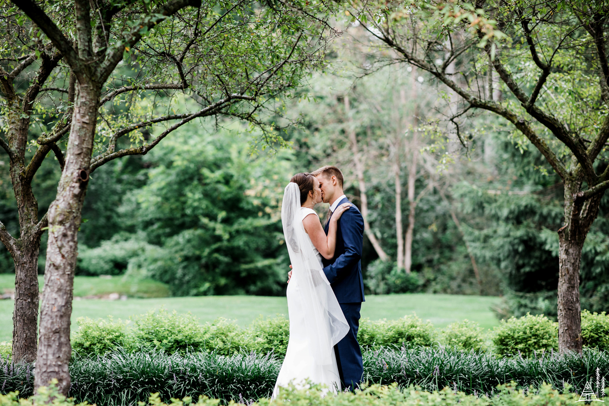 Jessica Jakob Weller's Carriage House Garden Wedding