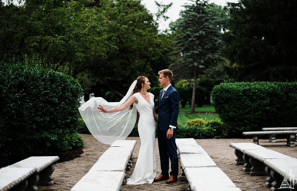 Jessica Jakob Weller's Carriage House Garden Wedding