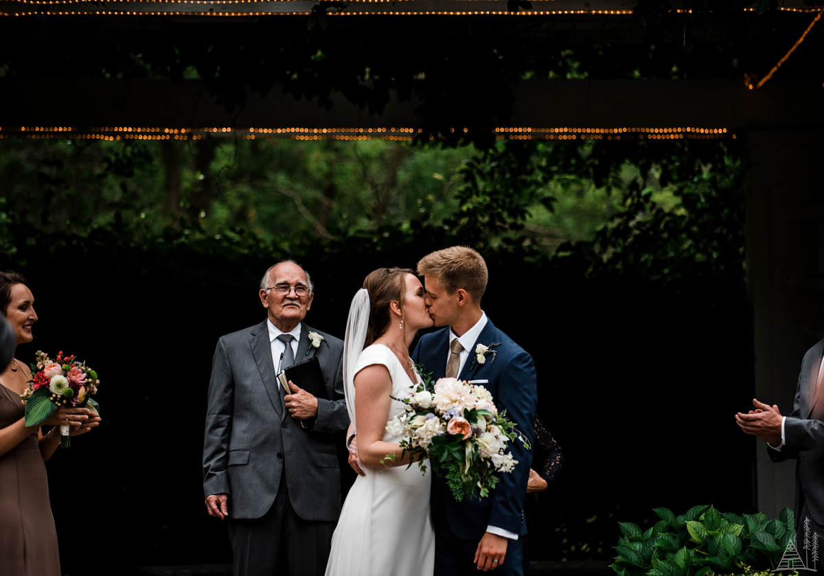 Jessica Jakob Weller's Carriage House Garden Wedding